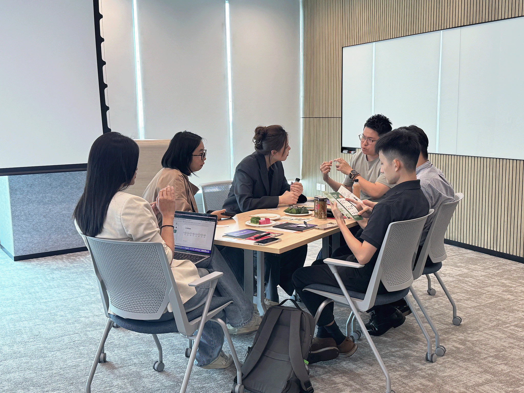 Cross-Border E-commerce Salon at World First KL Office